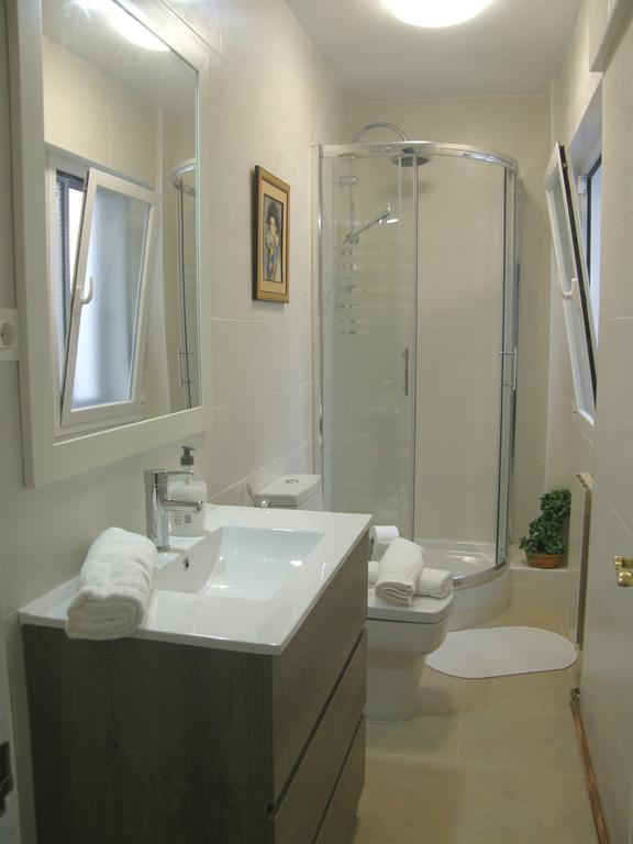 Atico Con Terraza En La Jota Apartment Zaragoza Exterior foto